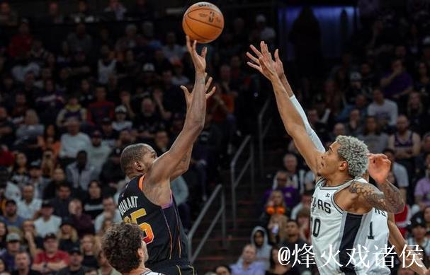 文班亚马30+10帽率马刺大胜 杜兰特43分难救主太阳负活塞