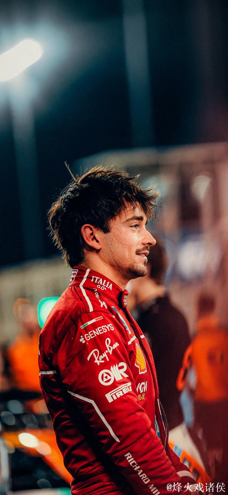 F1巴林站排位赛：皮亚斯特里夺得杆位，拉塞尔和安东内利遭处罚